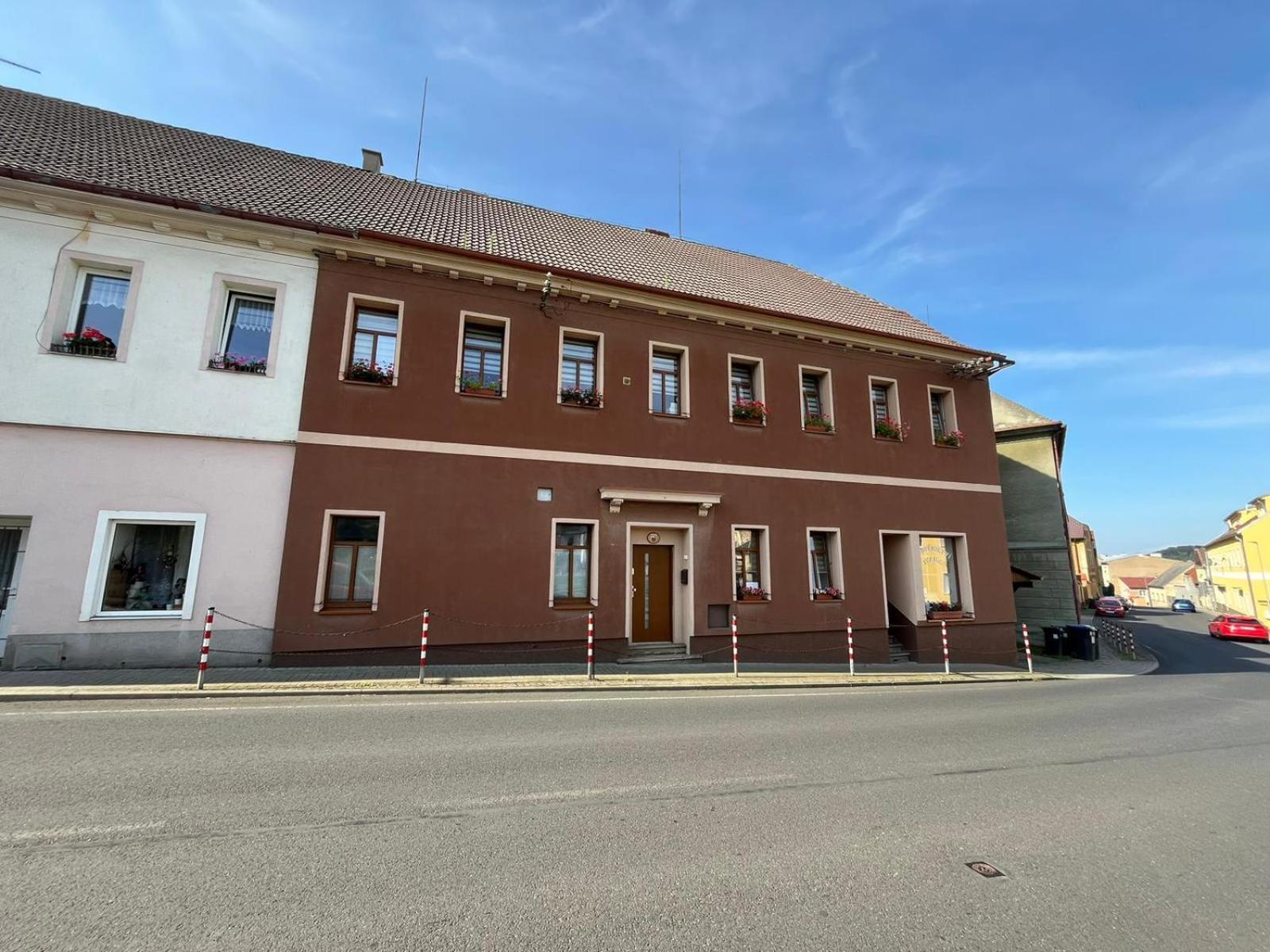 Apartman Kostomlaty Pod Milesovkou Apartment